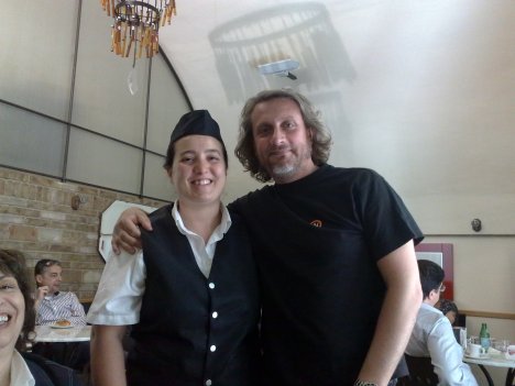 Rosemarie, amica , affettuosa ed appassionata guida tra i dolci piaceri del Caffè Sicilia